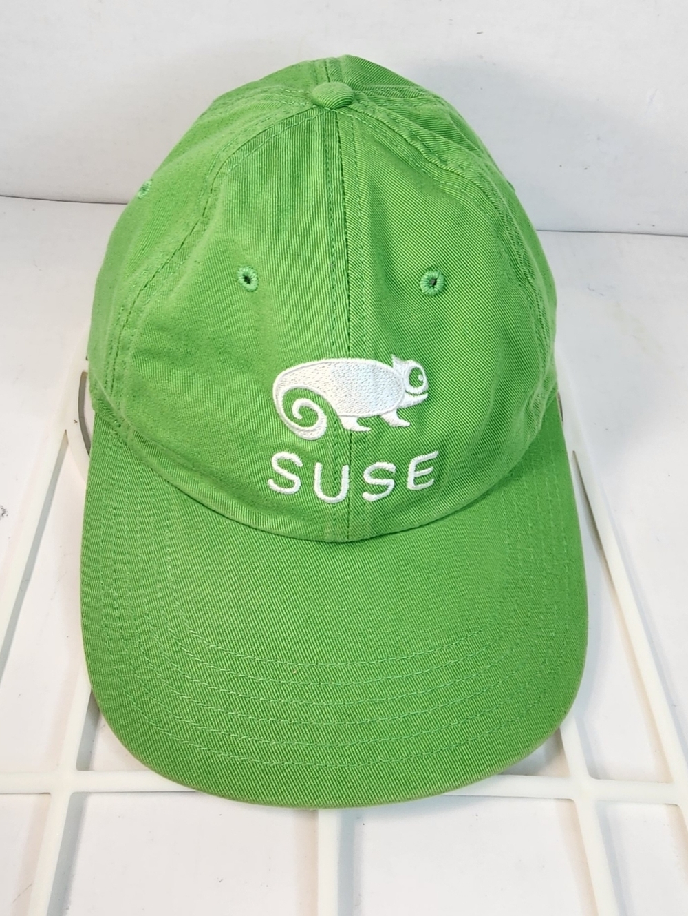 Hewlett Packard  Enterprises SUSE Linux Richardson Baseball Cap. OS Strapback